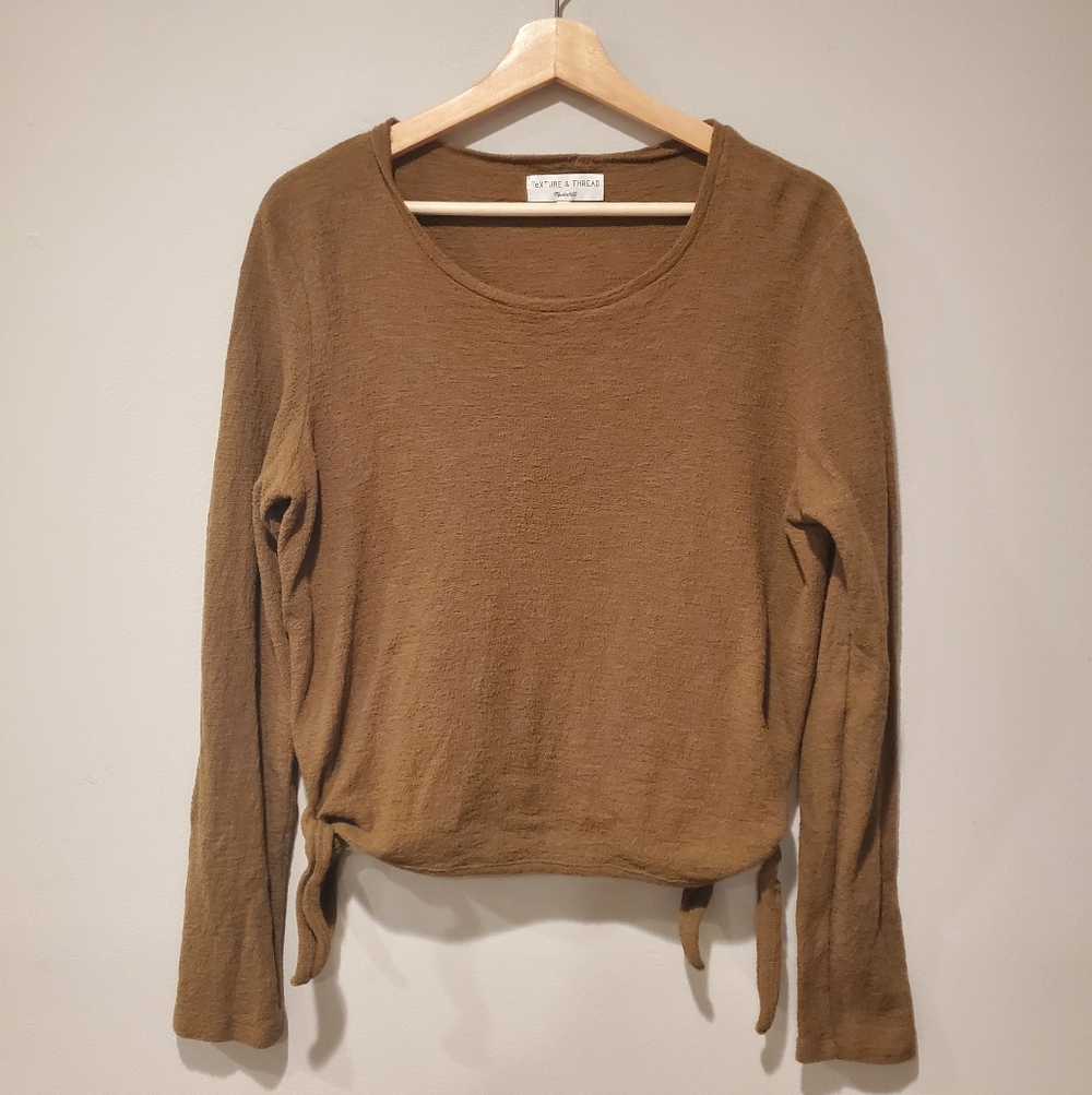 Madell Texture & Thread Top